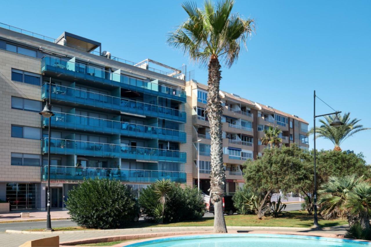 Sea Front Callas De Torrevieja Apartment Exterior foto